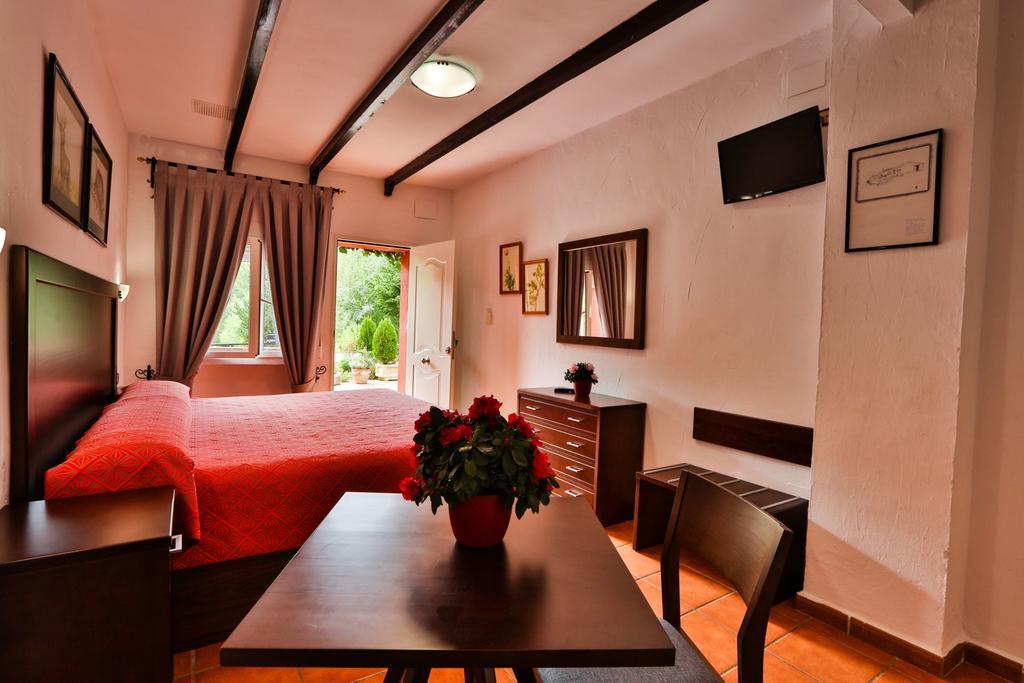 Hotel Rural Noguera De La Sierpe Арройо-Фріо Екстер'єр фото